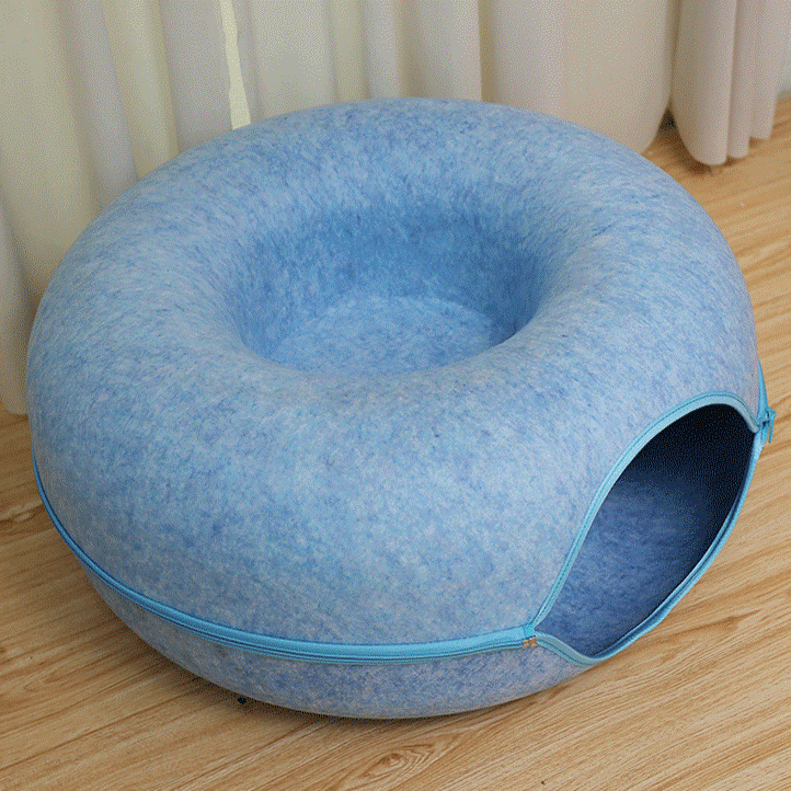 lit pour chat tunnel bleu rideau beige