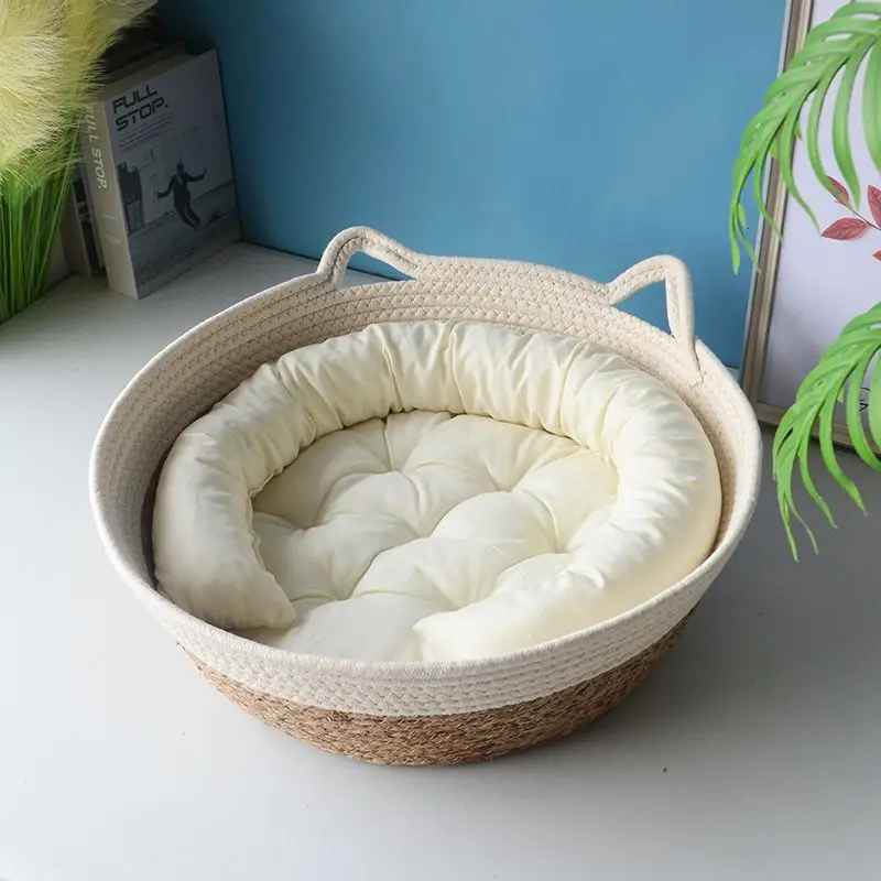 panier pour chat blanc et rotin coussin double